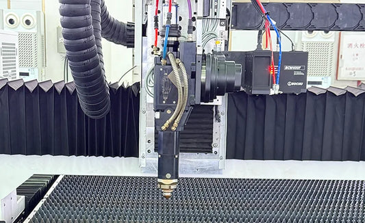 Expert Tips for Maintaining Laser Cutting Machines: Maximizing Efficiency and Lifespan