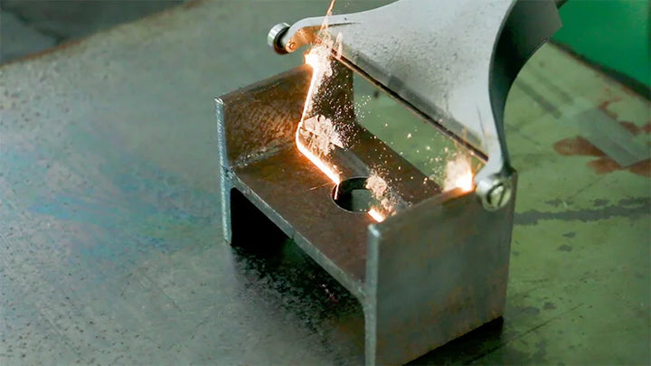 continuous_laser_non_contact_cleaning